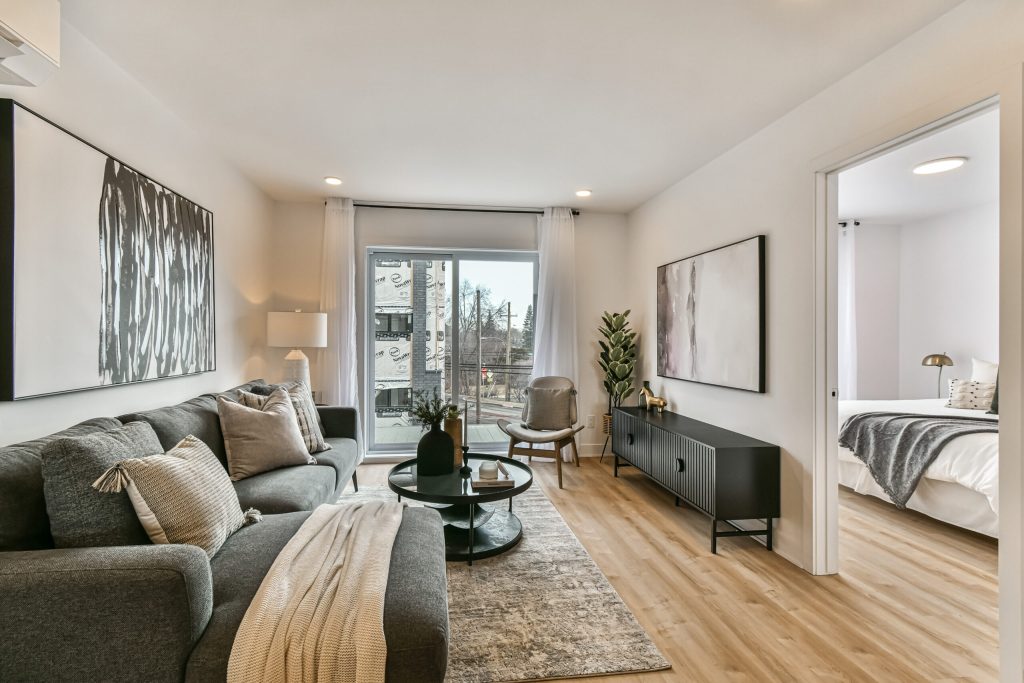 371 Rue Notre-Dame