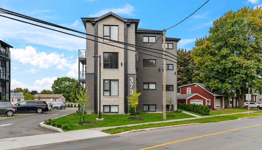 373 Rue Notre-Dame