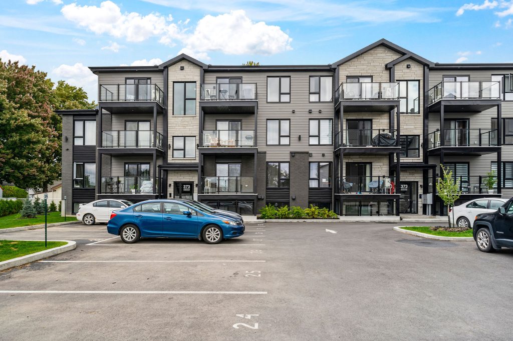 373 Rue Notre-Dame