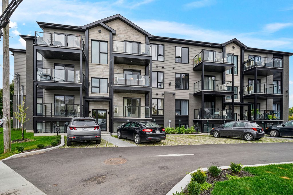 371 Rue Notre-Dame