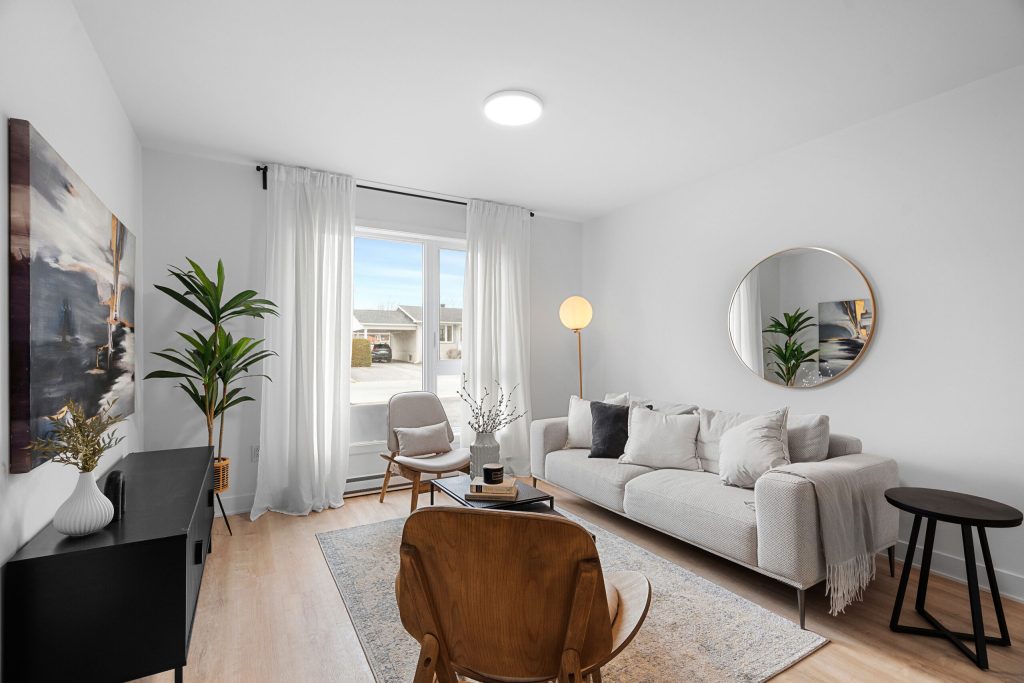 881 Rue Aucoin